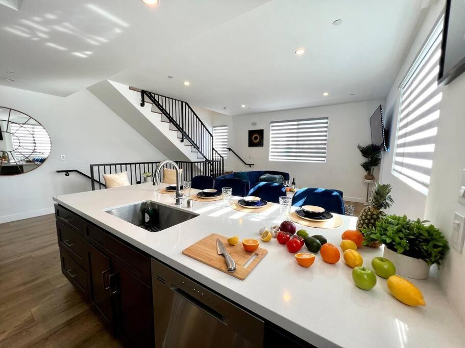 Luxury K-Town Dwelling With Private Rooftop Deck. Los Angeles Exterior foto